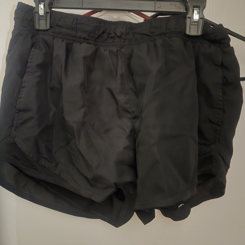 Black Athletic Works Lined Shorts Juniors Large